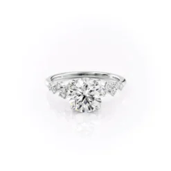 The Mia Set Moissanite With A 1.0 Carat