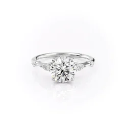 The Naomi Set Moissanite With A 4.0 Carat