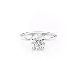 The Low Profile Kamellie Set Moissanite With A 1.0 Carat
