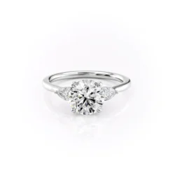 The Baguettes Megan Set Moissanite With A 1.0 Carat