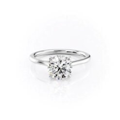 The Lexie Set Moissanite With A 1.0 Carat