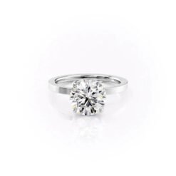 The Eleanor Set Moissanite With A 1.0 Carat